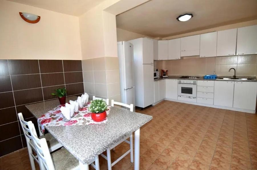 Vila Bianca Buşteni Εξωτερικό φωτογραφία